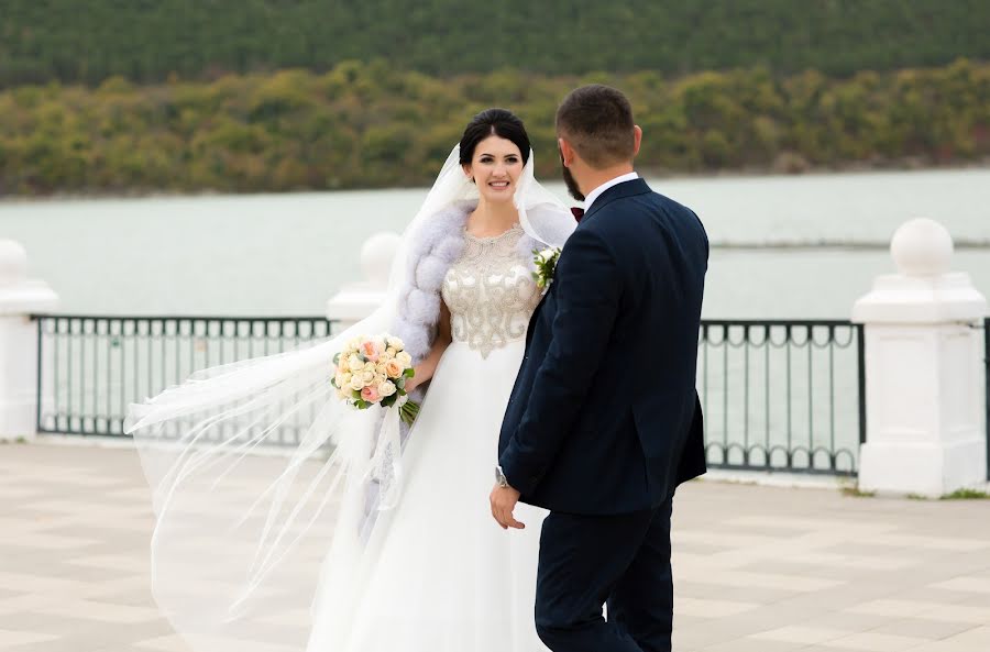 Fotógrafo de casamento Elizaveta Ganina (eganina). Foto de 6 de fevereiro 2019