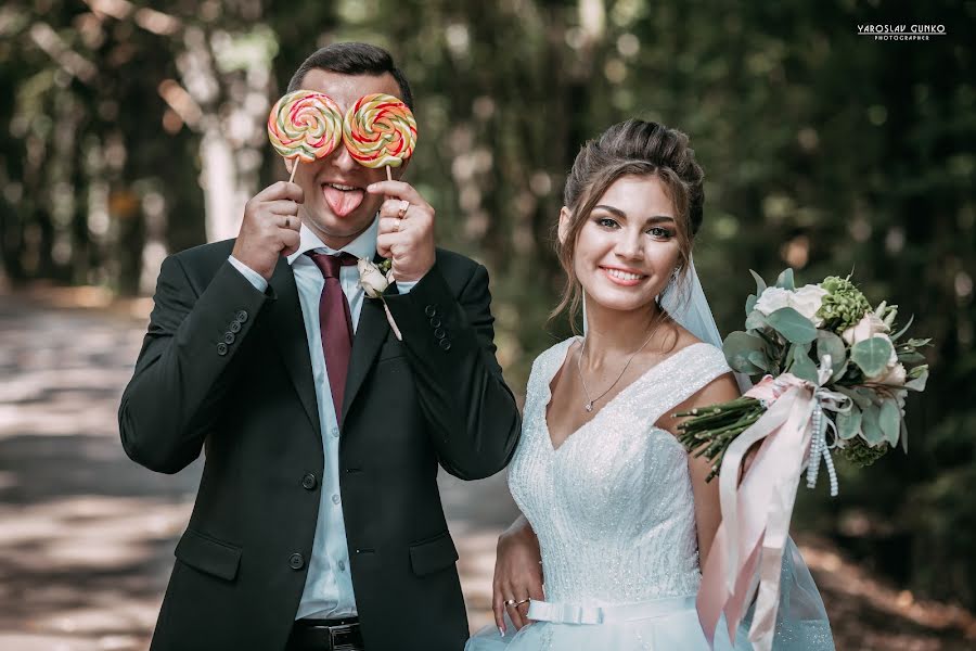 Fotografo di matrimoni Yaroslav Gunko (yarikbar). Foto del 4 dicembre 2019