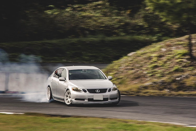 ◆taka◆さんが投稿したMazda3・ドリフト・備北サーキット・備北ハイランドサーキット・DS＋に関するカスタム事例の投稿画像7枚目