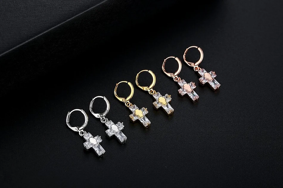 Pendientes de Cruz de Moda con Circonitas Brillantes Elegancia Diaria Joyería Femenina Diseño Atractivo Ideal Regalo para Mujeres