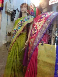 Dolly Sarees photo 2