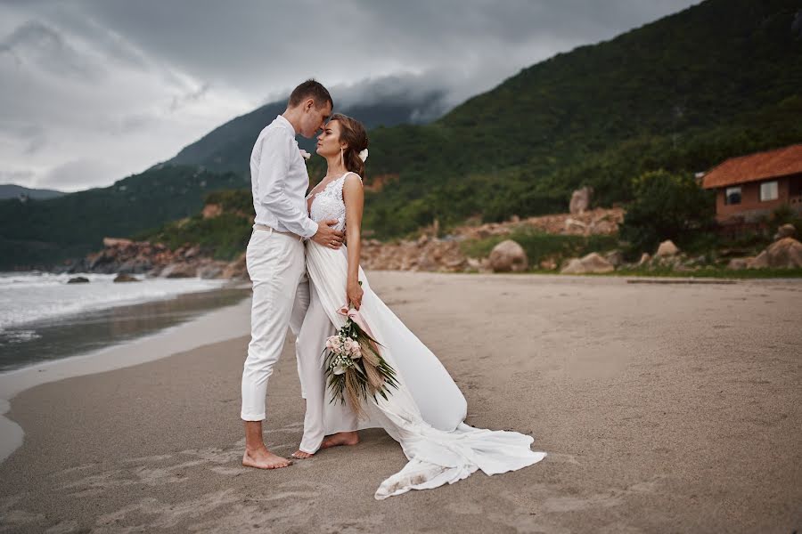 Fotógrafo de bodas Dmitriy Peteshin (dpeteshin). Foto del 15 de noviembre 2019