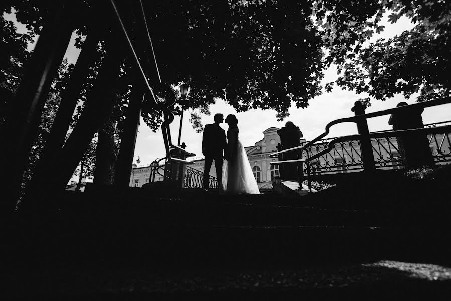 Весільний фотограф Александр Панасик (groms). Фотографія від 18 квітня 2020