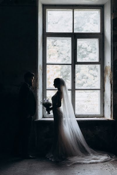 Bröllopsfotograf Aleksandr Varukha (varuhovski). Foto av 9 februari 2022