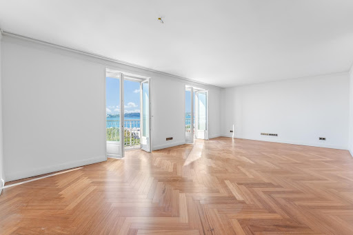 Appartement contemporain avec terrasse 1
