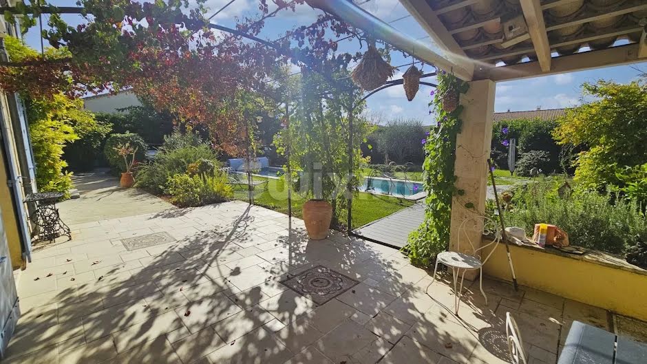 Vente villa 4 pièces 100 m² à Valreas (84600), 370 000 €