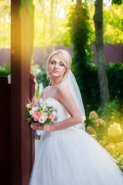 Wedding photographer Mariya Lisichkina (murechka). Photo of 19 October 2015