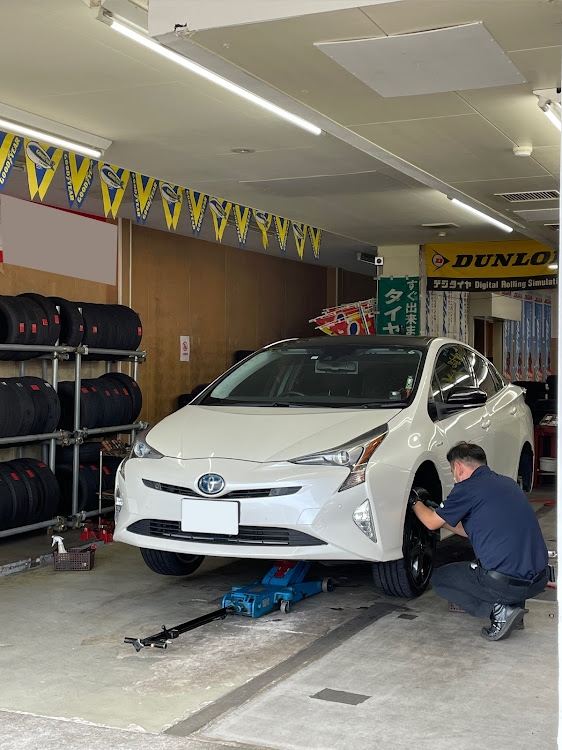 GSの夫婦車コラボ・50プリウス・バーストは突然に!・バーストには気をつけよう・あかちゃんに関するカスタム事例の投稿画像4枚目