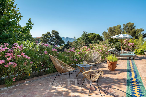 Maison avec piscine 3