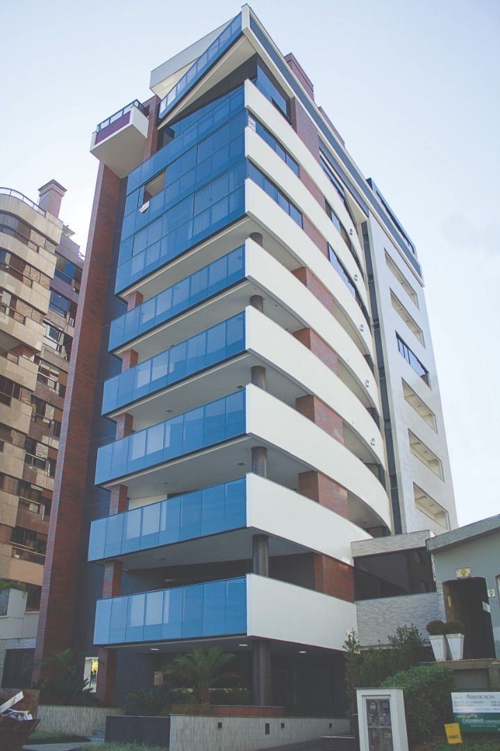 Apartamentos à venda São Cristóvão