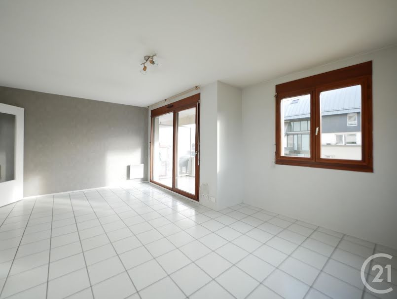 Vente appartement 2 pièces 47.71 m² à Annecy (74000), 250 000 €