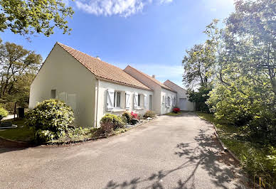 House with pool and terrace 2