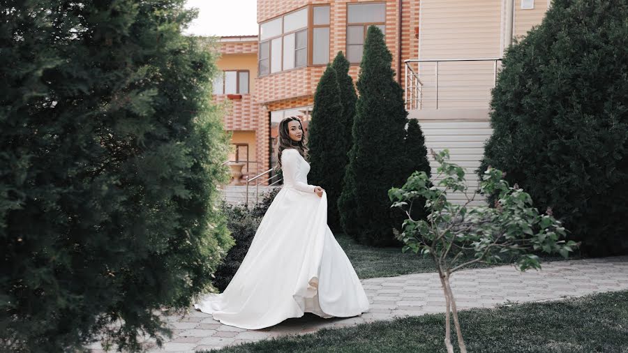 Fotógrafo de bodas Azamat Khanaliev (khanaliev). Foto del 2 de julio 2019