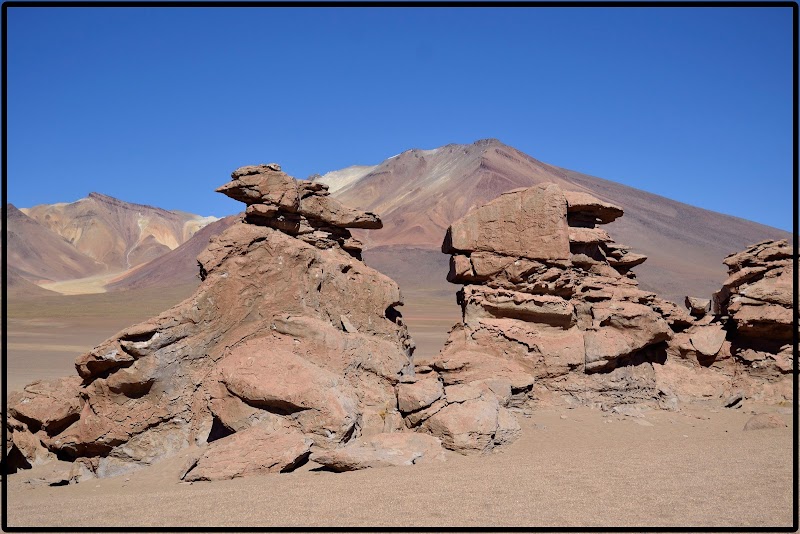 TOUR SALAR UYUNI II. DESIERTO Y LAGUNAS - DE ATACAMA A LA PAZ. ROZANDO EL CIELO 2019 (5)