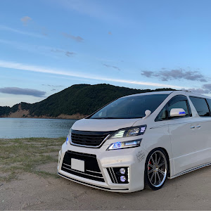 ヴェルファイア ANH20W