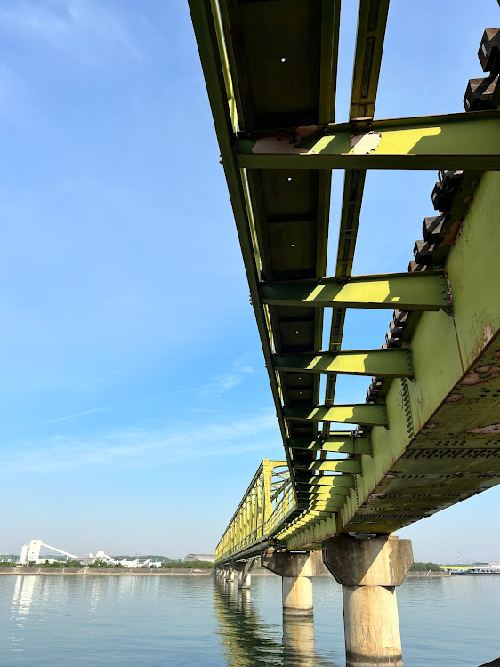 デリカD:5のぼっちカメ活・観覧車と愛車・公園・瓦の町・GWの思い出に関するカスタム事例の投稿画像10枚目