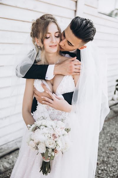 Bryllupsfotograf Olga Vinogradova (olgasummer). Foto fra september 19 2018