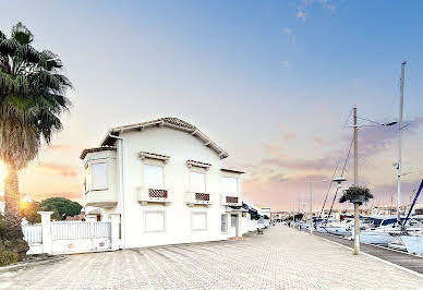 Maison en bord de mer avec terrasse 4