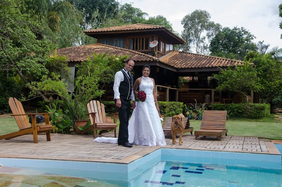 Fotógrafo de casamento Volney Henrique Rodrigues (volneyhenrique2). Foto de 31 de outubro 2015