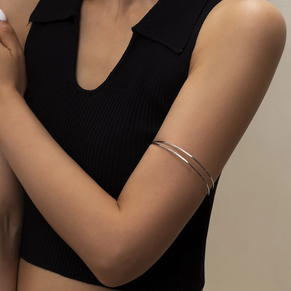 Bijoux Personnalisés Doux, Branchés et Professionnels, Adaptés à Toutes les Tenues. L'accessoire parfait pour un look élégant et unique.