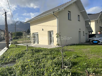 maison à Saint-Pierre-d'Albigny (73)