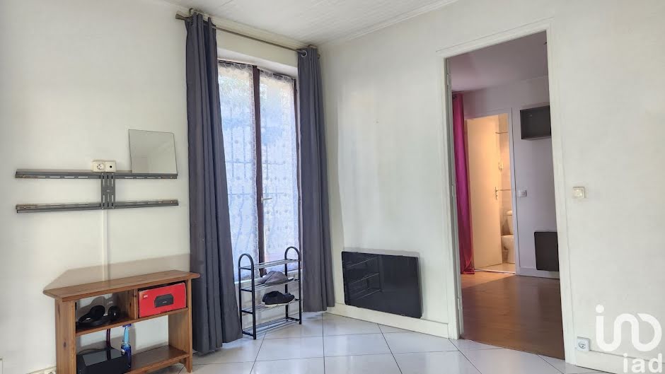 Vente appartement 2 pièces 29 m² à Le Raincy (93340), 140 000 €