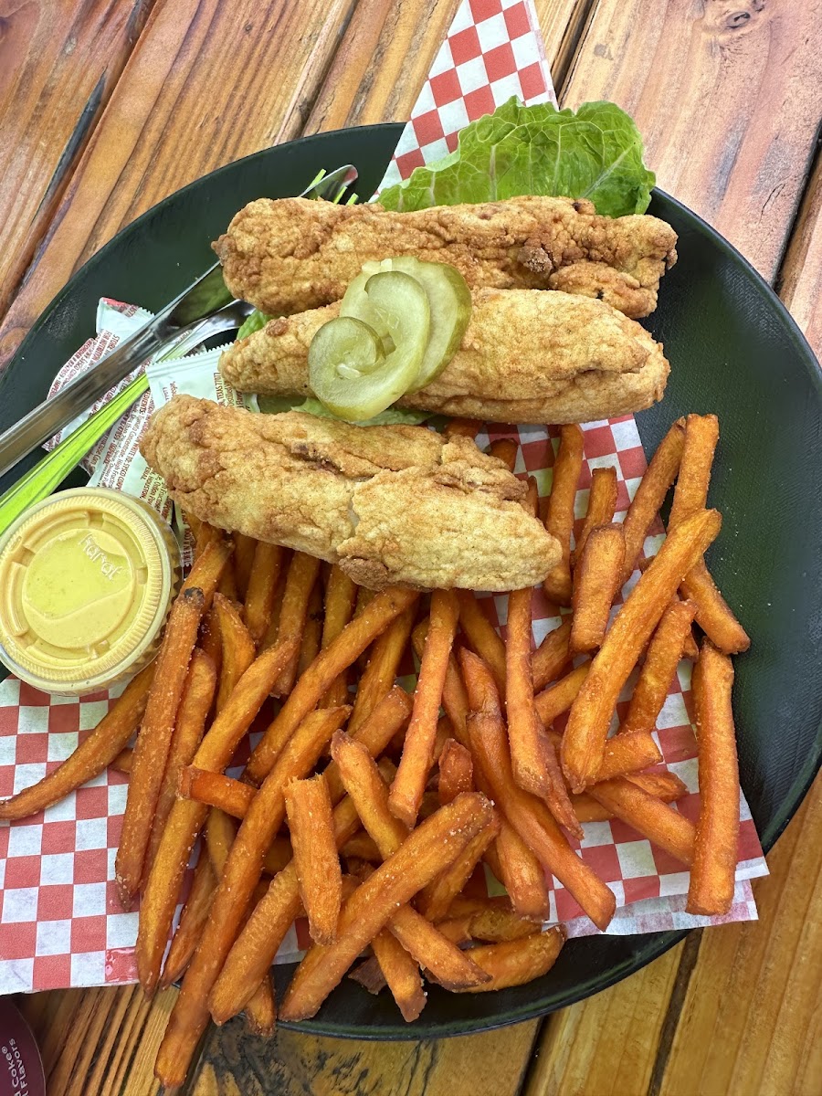 Gluten-Free at Willie's Hot Chicken