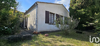 maison à Saint-Vivien (17)