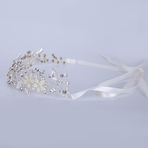 Title 3, European Bride Ornament Hair Band. Enhance your...
