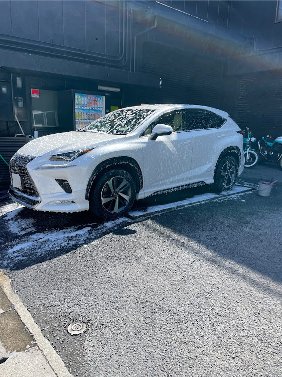 NXのゴールデンウィーク初日・5月もよろしくお願いします・洗車・スーパーカー・GWの過ごし方に関するカスタム事例の投稿画像1枚目