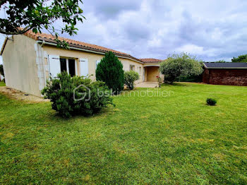 maison à Vouneuil-sous-Biard (86)