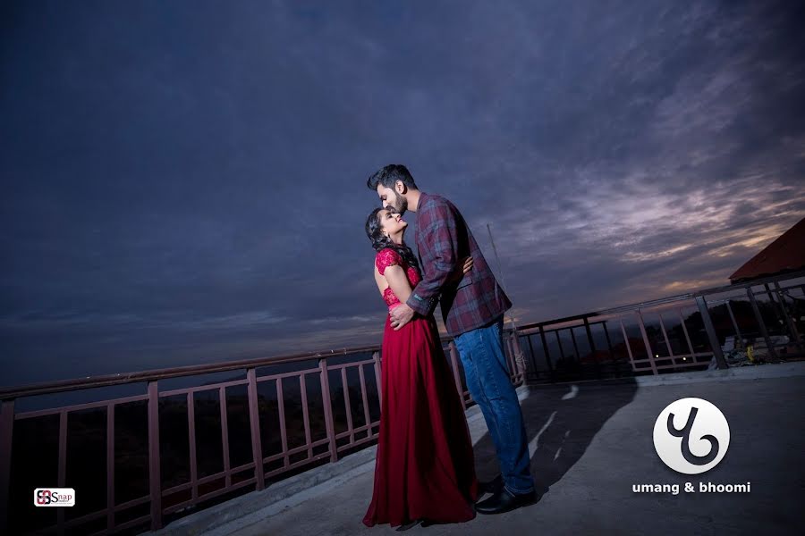 Fotógrafo de casamento Vishal Minaxiben Shah (vishalminaxiben). Foto de 10 de dezembro 2020