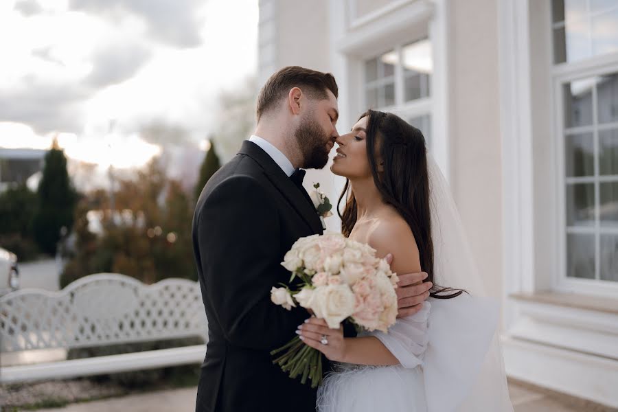 結婚式の写真家Sorin And Patricia (sirbusorin)。2023 6月20日の写真