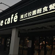 Could be café 一 庫比咖啡美式餐廳(小巨蛋店)