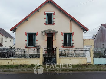 maison à Sancoins (18)