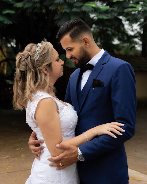 Jurufoto perkahwinan Fernando Alves (fernandoalvesfot). Foto pada 11 Mei 2020