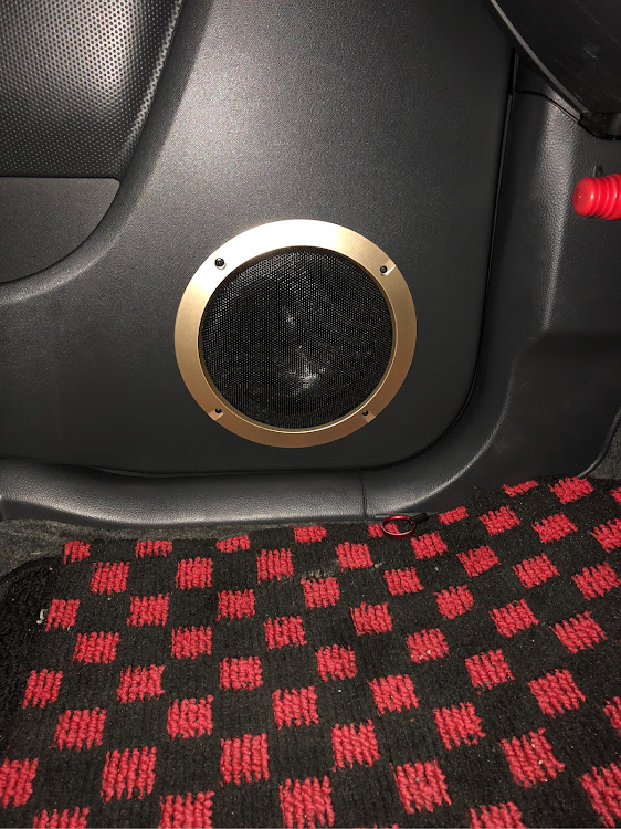ワゴンRスティングレーのDIY・スピーカーに関するカスタム事例の投稿画像2枚目