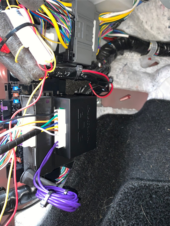 CX-8のリバース連動ドアミラー下降ユニット・PCP・MAZDA・CX-8に関するカスタム事例の投稿画像4枚目