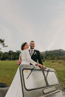 Fotógrafo de bodas Isabel Morera (thewildcouplewed). Foto del 31 de octubre 2023