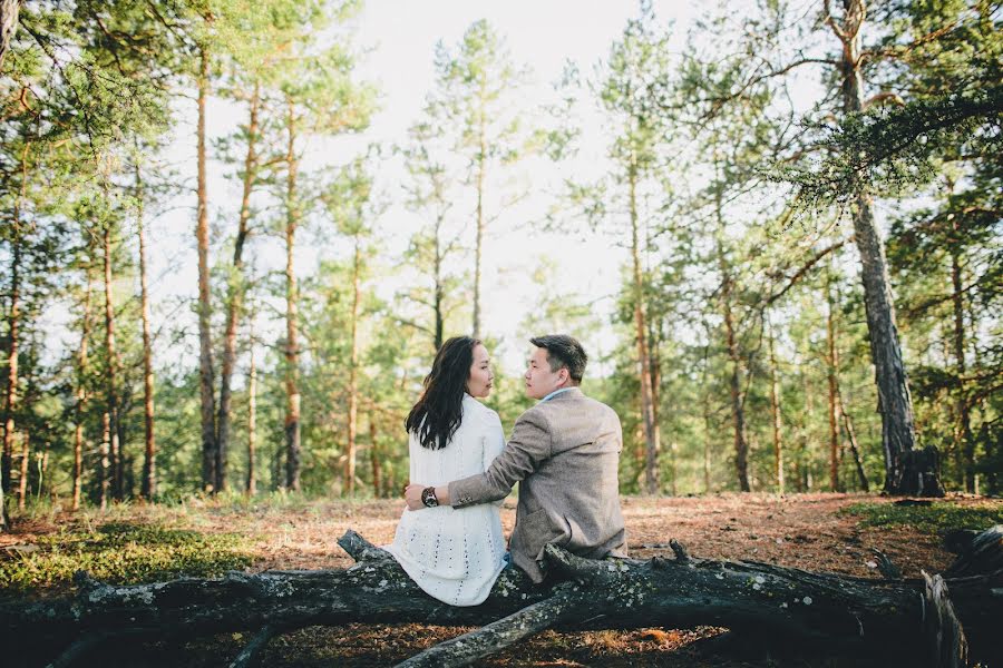 Wedding photographer Evgeniy Uraankhay (uraanxai). Photo of 3 June 2014