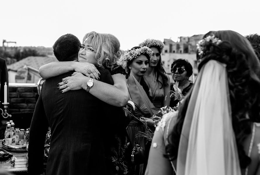 Wedding photographer Victor Leontescu (victorleontescu). Photo of 21 September 2017