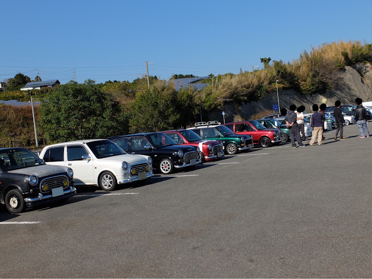 ミラジーノのオフ会・MGFC九州に関するカスタム事例の投稿画像1枚目