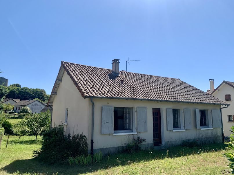 Vente maison 4 pièces 80 m² à Chalus (87230), 96 750 €