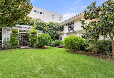 House with garden and terrace 3