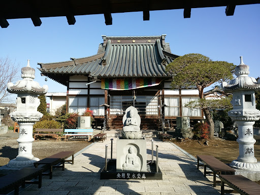 玉泉寺本堂