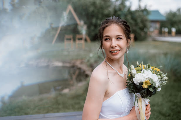 ช่างภาพงานแต่งงาน Elena Kuzovleva (lenikuz) ภาพเมื่อ 20 กรกฎาคม 2021