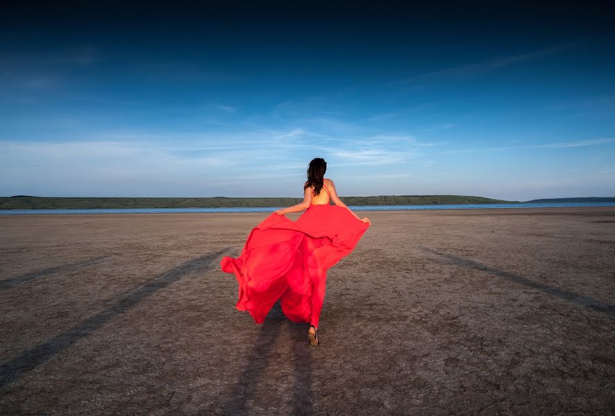 Fotógrafo de casamento Pavel Gomzyakov (pavelgo). Foto de 18 de junho 2018