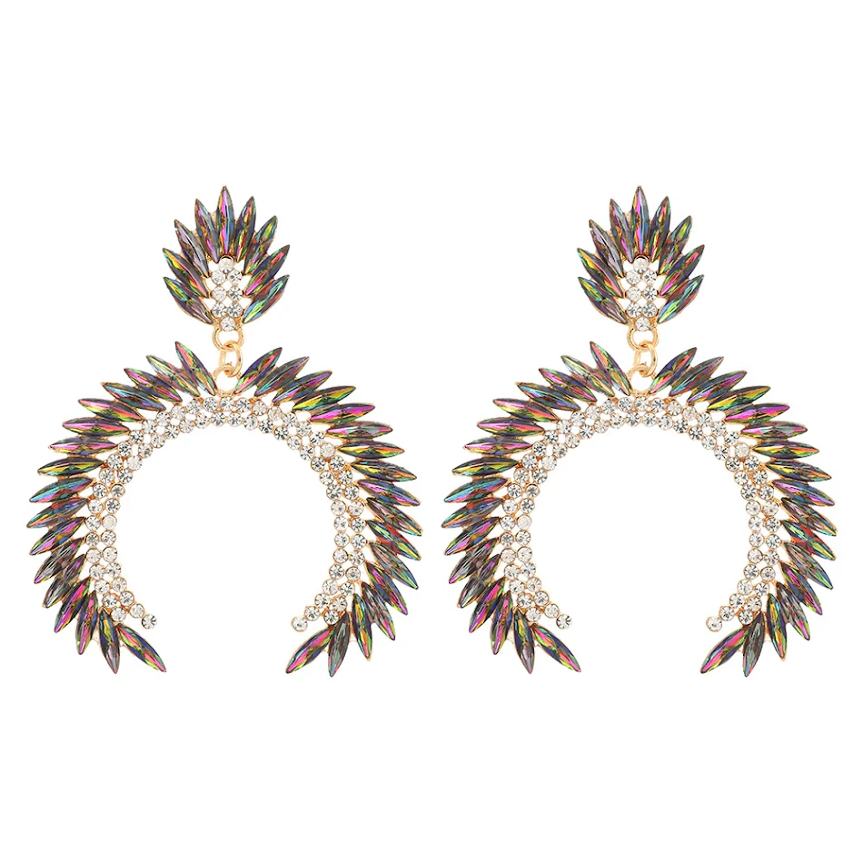 Kreative Design Große Teller Ohrringe Neu, ein auffälliges Accessoire, das Ihrem Look eine einzigartige Note verleiht und Blicke fängt.