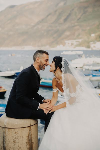 Fotografo di matrimoni Vincenzo Carnuccio (cececarnuccio). Foto del 8 settembre 2023