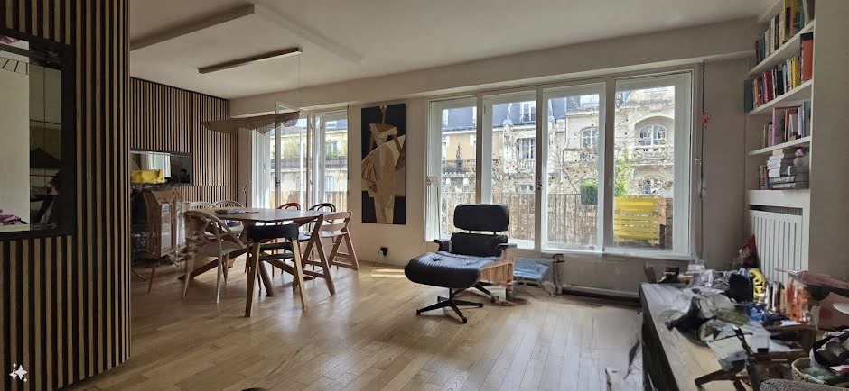 Location meublée appartement 4 pièces 90 m² à Clichy (92110), 2 500 €